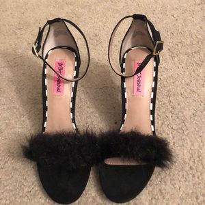 Betsey Johnson Black fur heels